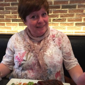 Den Esprit - Too much - Brasseries Near Me - Antwerp, VAN