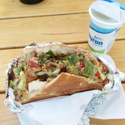 Karli Imbiss - Gemüsekebap mit Hähnchenfleisch