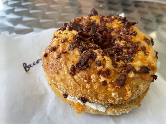 Hidden Bagel by null