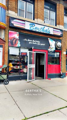 Bertha's Diner by null