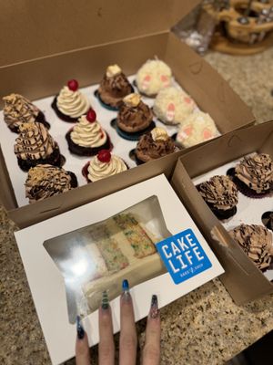 Cake Life Bake Shop by null