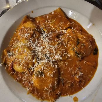 Rino's Place - Lobster - Italian Near Me - Boston, Massachusetts