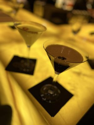 Hank's Fine Steaks & Martinis by null