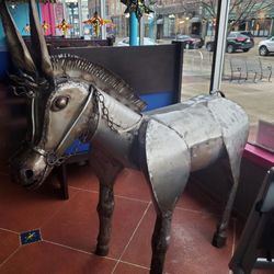 El Patron Mexican Restaurant - Cool metal artwork