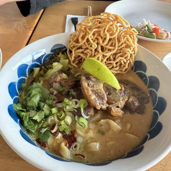 Mee Dee Thai Kitchen - Khao soi - Thai Near Me - Los Angeles, California