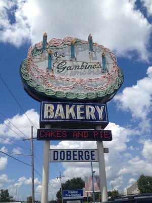Gambino's Bakery by null