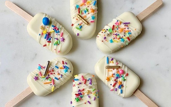 Flippin' Sweets 'n Treats by null