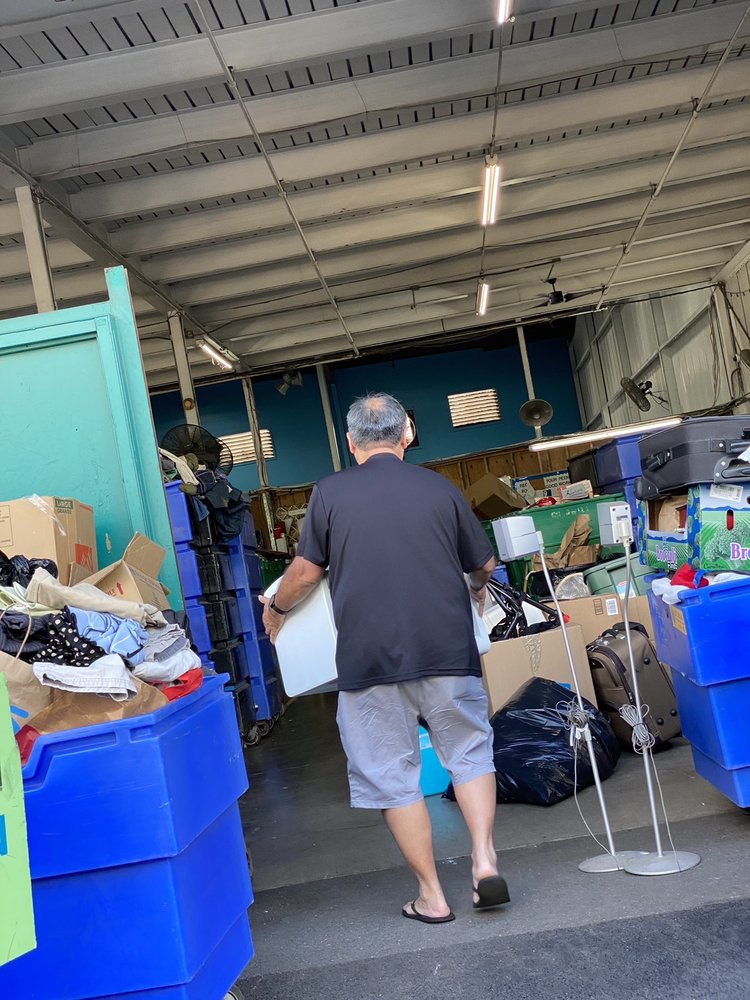 GOODWILL HAWAII 145 Photos & 102 Reviews Thrift Stores 98019