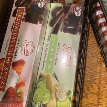 Cracker Barrel Old Country Store - Breakfast & Brunch Near Me - Wesley Chapel, Florida