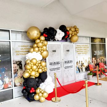 TopNotch Entertainment Center - Venues & Event Spaces Near Me - Naples, Florida TopNotch Entertainment Center - Venues & Event Spaces Near Me - Naples, Florida