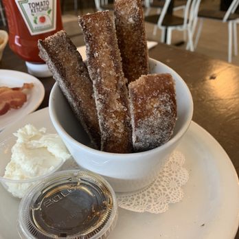 Le Peep - French toast churros - Breakfast & Brunch Near Me - Edison, New Jersey Le Peep - French toast churros - Breakfast & Brunch Near Me - Edison, New Jersey