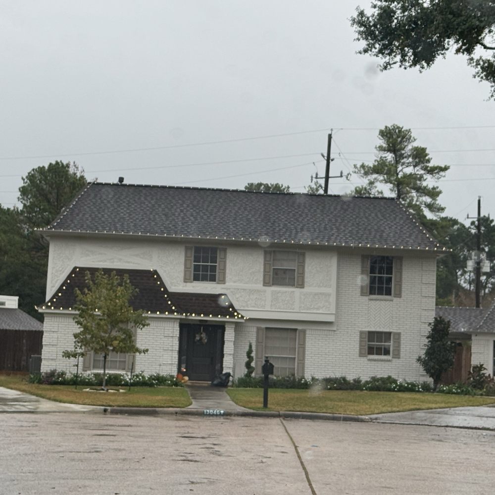 Liberty Painting - Even on a rainy day! - Painters Near Me - Bellaire, Texas Liberty Painting - Even on a rainy day! - Painters Near Me - Bellaire, Texas