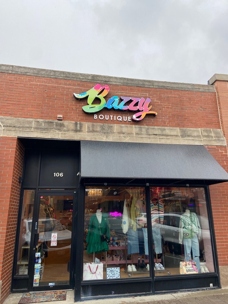 BAZZY BOUTIQUE Logo