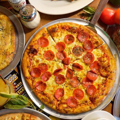 Edgewood Pizzeria by null