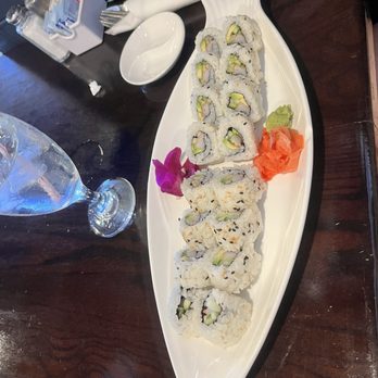 Sawatdee Thai & Sushi - 2x California rolls - Thai Near Me - Pinellas Park, Florida Sawatdee Thai & Sushi - 2x California rolls - Thai Near Me - Pinellas Park, Florida