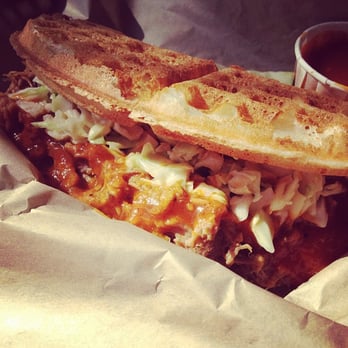 Bruxie - Carolina Pulled Pork - Breakfast & Brunch Near Me - Brea, California