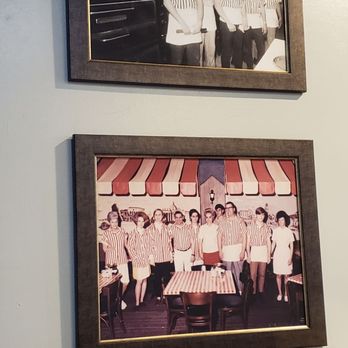 Aurelio's Pizza - Pizza Near Me - Las Vegas, Nevada
