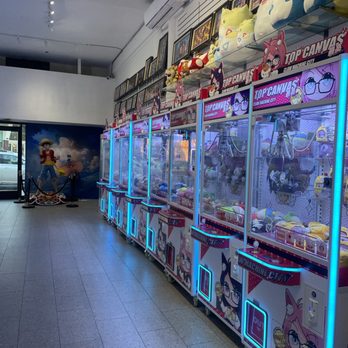 Top Canvas - Cute and clean! Sonny Angels, keychains, and games :) - Toy Stores Near Me - Alhambra, California Top Canvas - Cute and clean! Sonny Angels, keychains, and games :) - Toy Stores Near Me - Alhambra, California
