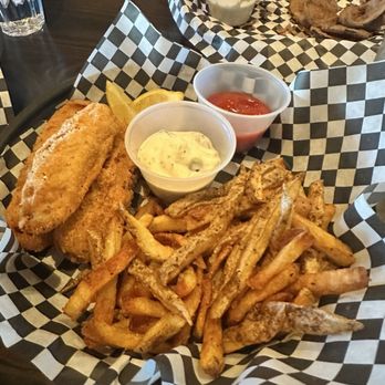 Francis Bogside - Fish & chips - Gastropubs Near Me - San Antonio, Texas