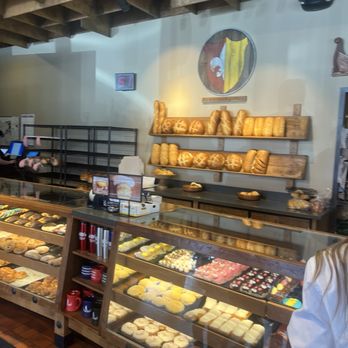 O&H Danish Bakery - Bakeries Near Me - Racine, Wisconsin