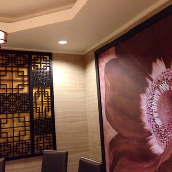 Phoenix Restaurant - Inner Room for Group Dining - Dim Sum Near Me - Chicago, Illinois Phoenix Restaurant - Inner Room for Group Dining - Dim Sum Near Me - Chicago, Illinois