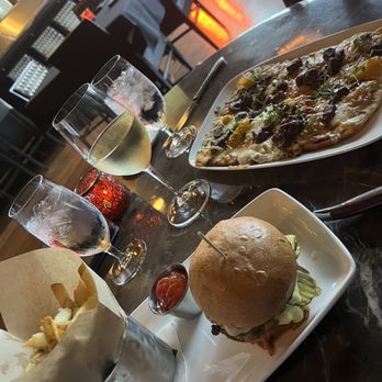 Whiskey by John Howie - Hamburger and waygu flatbread and white wine (all on HH) - Whiskey Bars Near Me - Bellevue, Washington Whiskey by John Howie - Hamburger and waygu flatbread and white wine (all on HH) - Whiskey Bars Near Me - Bellevue, Washington