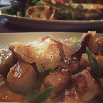 Sarpa Restaurant - Italian Near Me - Richmond Hill, Ontario