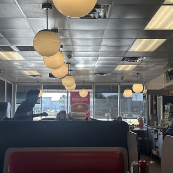 Waffle House - American Near Me - Orlando, Florida