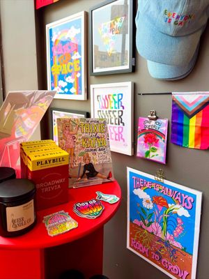 Foursided Card + Gift - On Clark in Lakeview by null