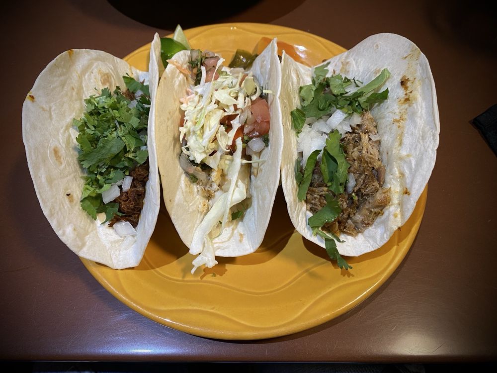 Chela's