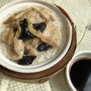 陶源酒家 - Steamed Rice with Chicken & Black Fungus & Dried Lily Pods - Cantonese Near Me - Hong Kong, HK