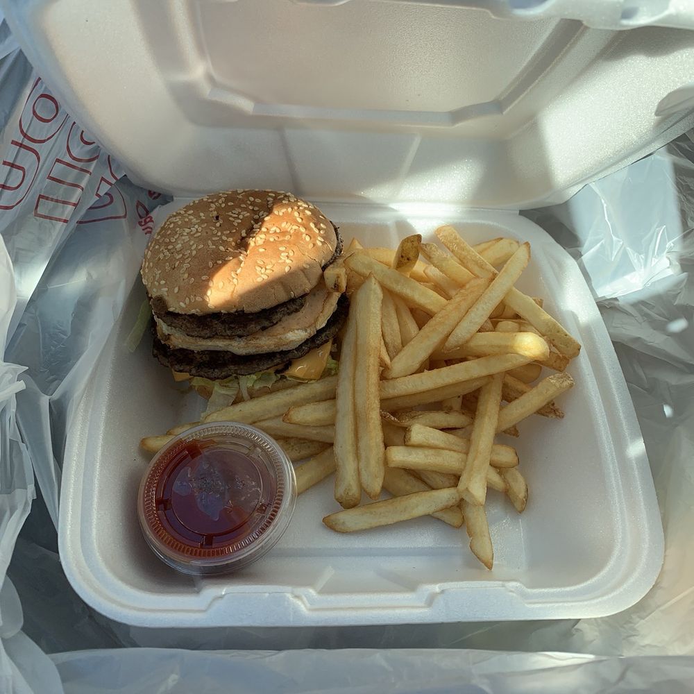 Big Boy - Big Boy Meal-To-Go - American Near Me - Garden City, Michigan
