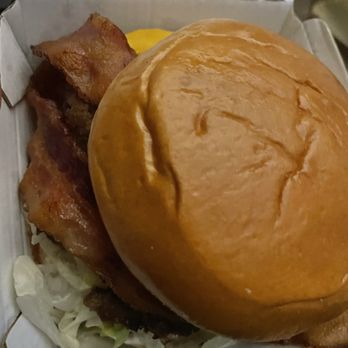 Buffalo Wild Wings - Cheeseburger (added bacon) - Chicken Wings Near Me - Jacksonville, Florida Buffalo Wild Wings - Cheeseburger (added bacon) - Chicken Wings Near Me - Jacksonville, Florida