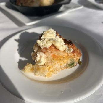 17 River Grille - Heavenly Biscuits - American Near Me - Chagrin Falls, Ohio