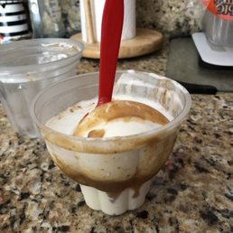 This is a MEDIUM sundae. It melted a little from my drive home but it was only to the top of the cup.