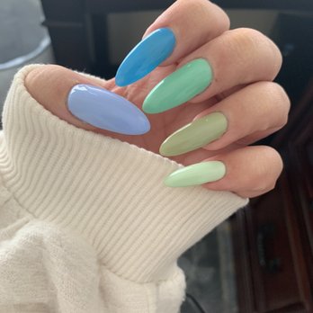 Shiny Nails - Nail Salons Near Me - Terryville, Connecticut