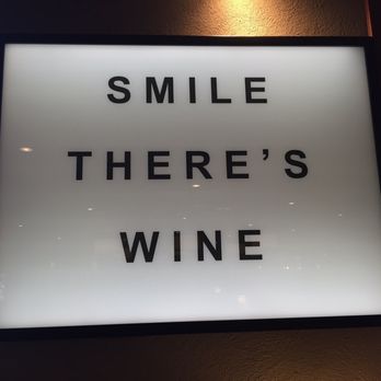 Moxies Richmond Restaurant - Steakhouses Near Me - Richmond, British Columbia