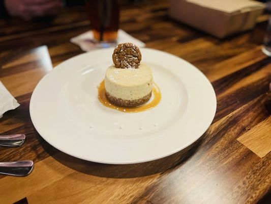 Marlow's Tavern by null