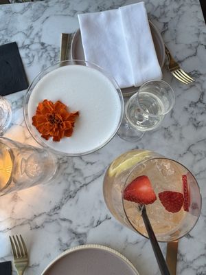 Elaine's Cocktail Kitchen by null