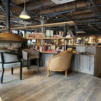 Caffè Nero - the interior of a coffee shop - Cafes Near Me - Boston, Massachusetts
