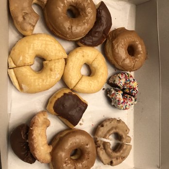 Donut Corner - Leftover donuts from here - Donuts Near Me - Elk Grove, California