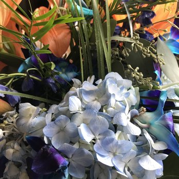 Coventry Crossing - Orchids and hydrangeas for a blue themed reception - Florists Near Me - Stone Harbor, New Jersey