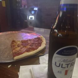 Flip's Neighborhood Bar & Kitchen - Bone apple tea