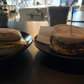 Either/Or - Vegan Breakfast Sandwich & Maple Bolo - Coffee & Tea Near Me - Portland, Oregon