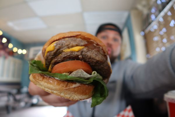 Sam's Charbroiled Burgers by null