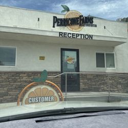 Perricone Juices - Entrance for the finest juices.