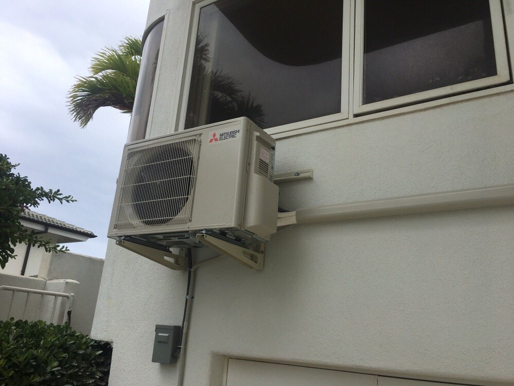 Slide of No Ka'Oi Home Services