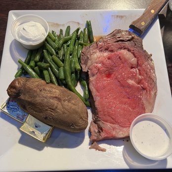 Calloway's Restaurant & Bar - 12 oz ribeye - American Near Me - West Creek, New Jersey Calloway's Restaurant & Bar - 12 oz ribeye - American Near Me - West Creek, New Jersey