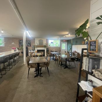 Marigold Home Kitchen - Dining area - Breakfast & Brunch Near Me - Wadsworth, Ohio Marigold Home Kitchen - Dining area - Breakfast & Brunch Near Me - Wadsworth, Ohio