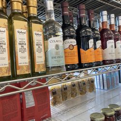 Days Market & Deli